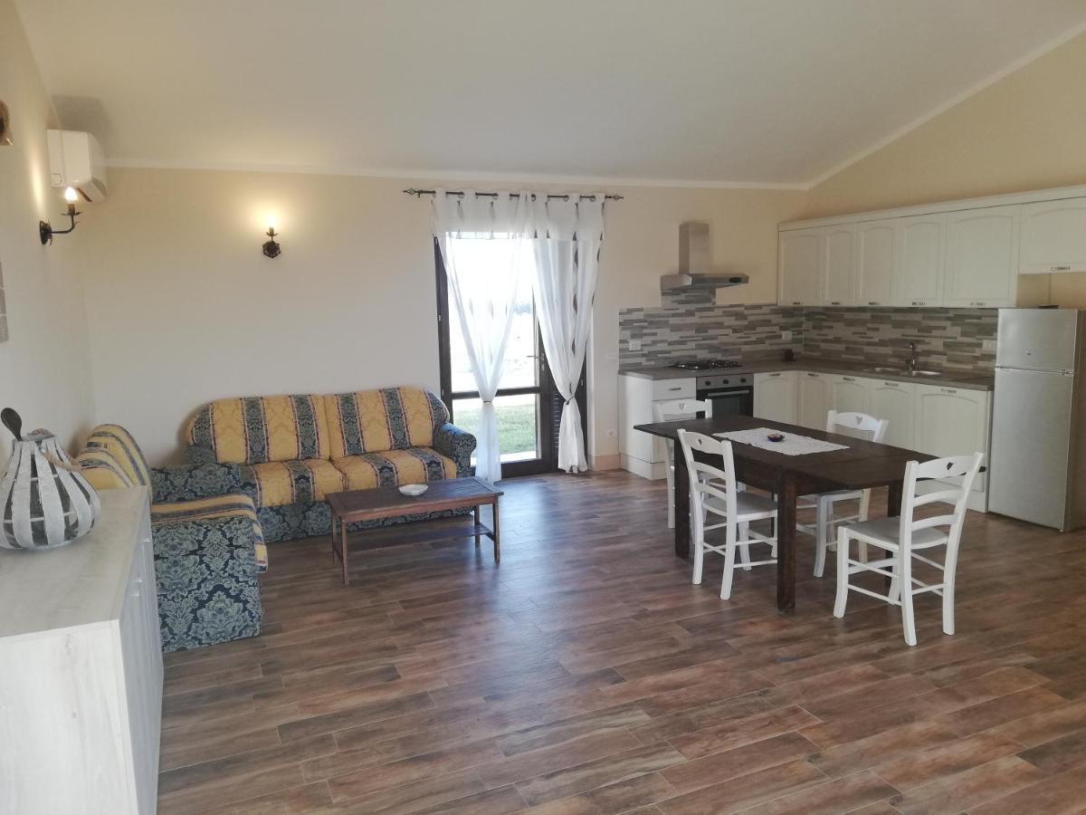 Agriturismo Colleverde กาปัลบีโอ ภายนอก รูปภาพ