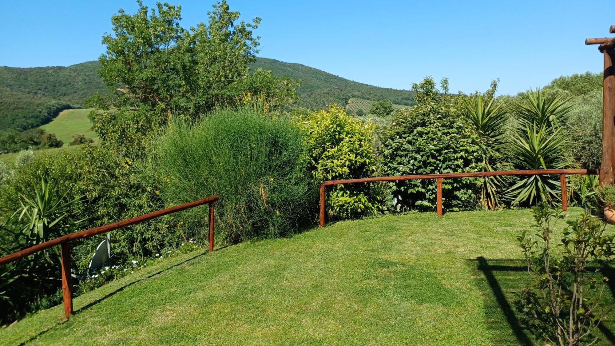 Agriturismo Colleverde กาปัลบีโอ ภายนอก รูปภาพ
