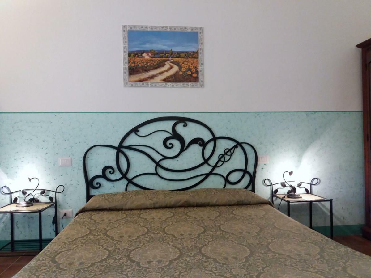 Agriturismo Colleverde กาปัลบีโอ ภายนอก รูปภาพ
